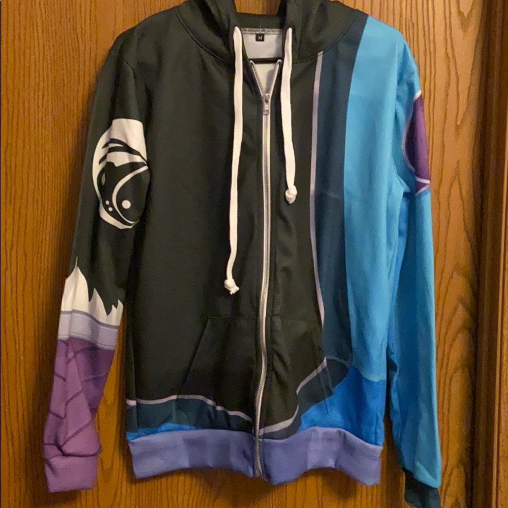 Brand New Pierce Aphmau Hoodie